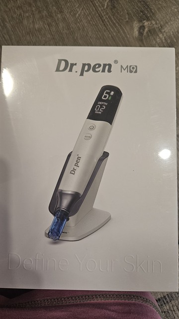 Real Dr.Pen M9 package photo for supplier verification